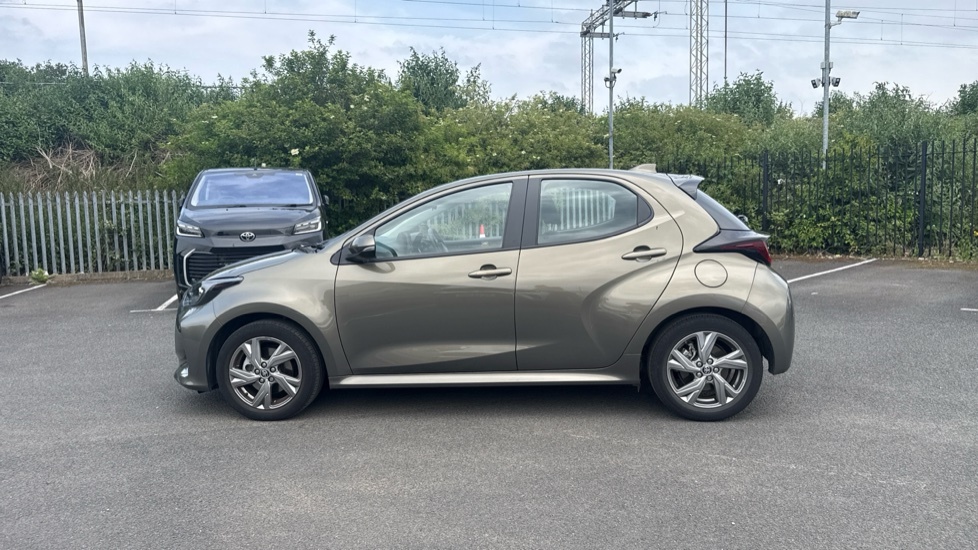 Toyota Yaris Excel Blue #24