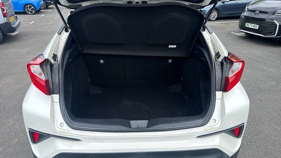 Toyota C-Hr Dynamic #13
