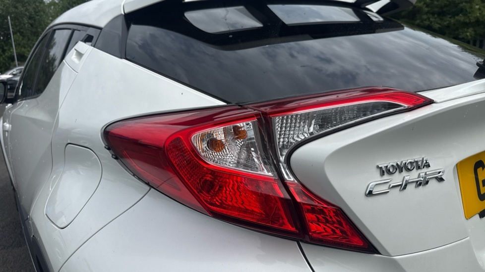 Toyota C-Hr Dynamic #36