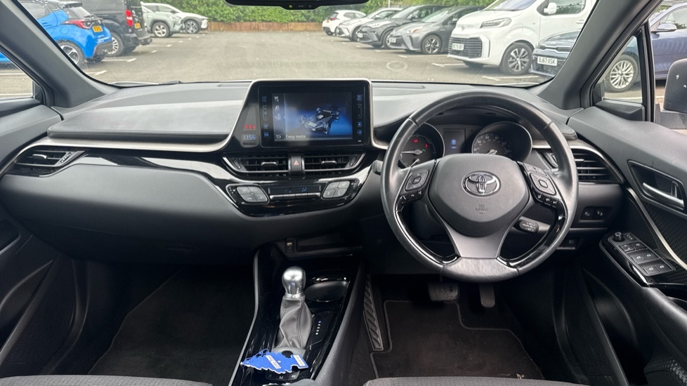 Toyota C-Hr Dynamic #6