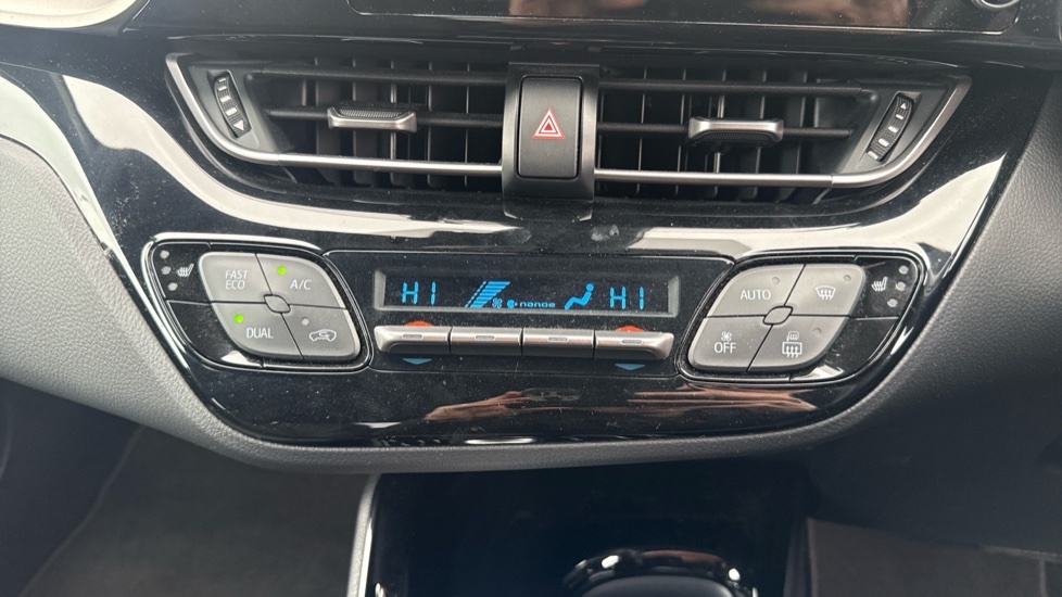 Toyota C-Hr Excel Silver #39
