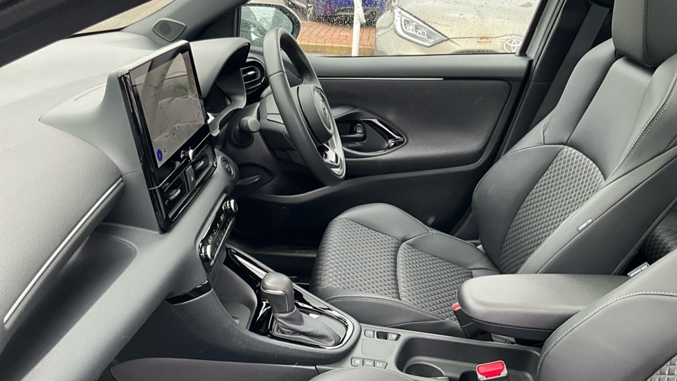 Toyota Yaris 1.5 Vvt-h Excel E-cvt Euro 6 Ss Silver #5