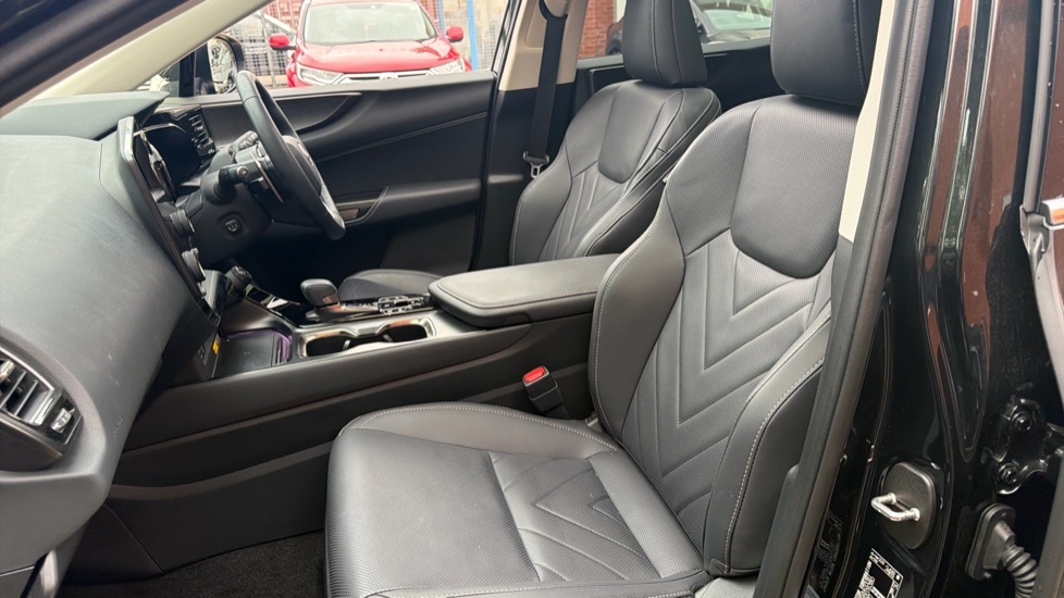 Lexus NX 2.5 450H 18.1Kwh Takumi E-cvt 4Wd Euro 6 Ss Black #6