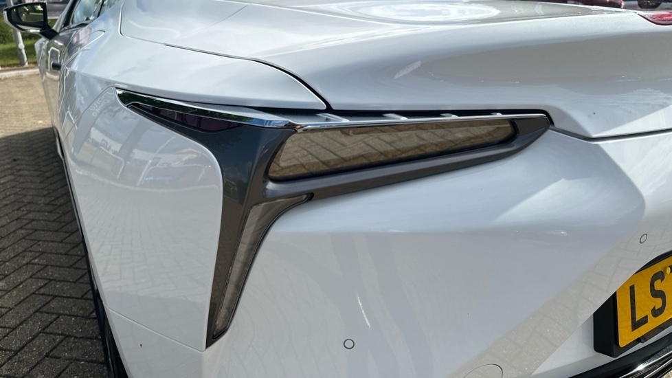 Lexus LC 5.0 500 V8 Sport Coupe Euro 6 464 Green #22