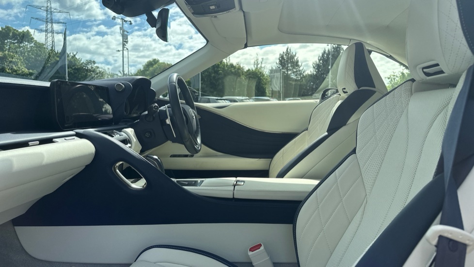 Lexus LC 5.0 500 V8 Regatta Inspiration Convertible Pet White #6