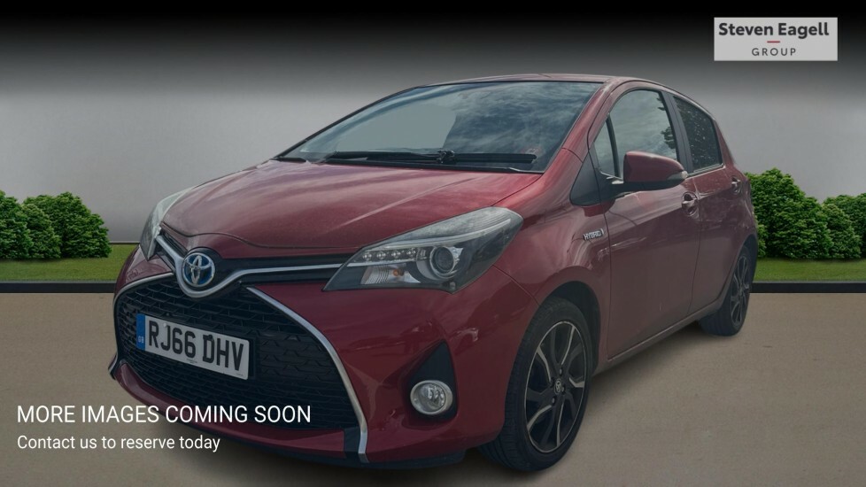Toyota Yaris Hatchback Blue #3
