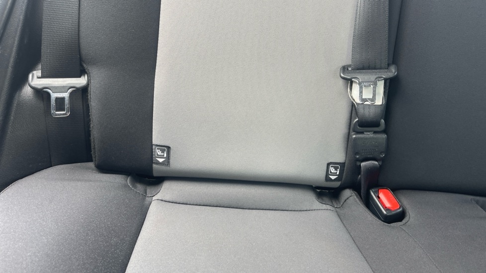 Toyota Yaris 1.5L Icon Tech Grey #14