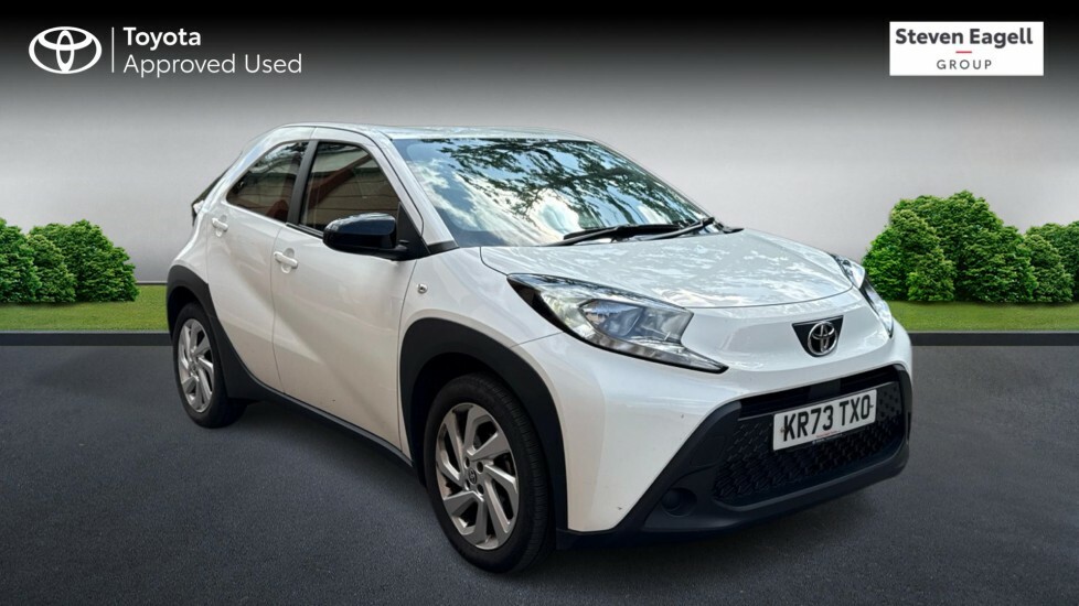Toyota Aygo X 1.0 Vvt-i Pure Hatchback X-shift Euro 6 White