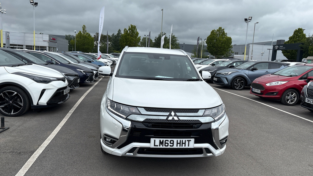 Mitsubishi Outlander 2019 68 Juro Brown #22