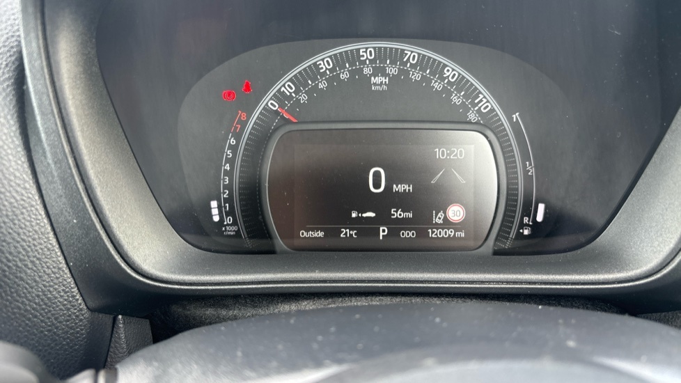 Toyota Aygo X Pure Black #11