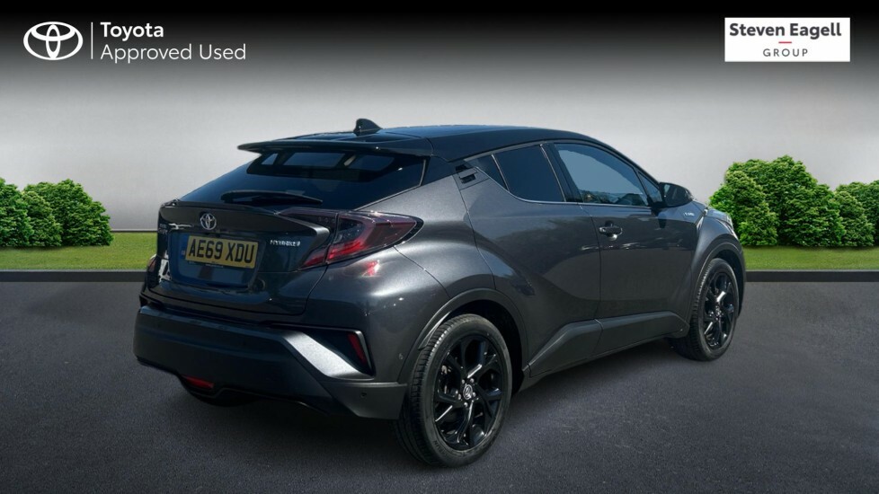Toyota C-Hr 1.8 Vvt-h Dynamic Cvt Euro 6 Ss Grey #2
