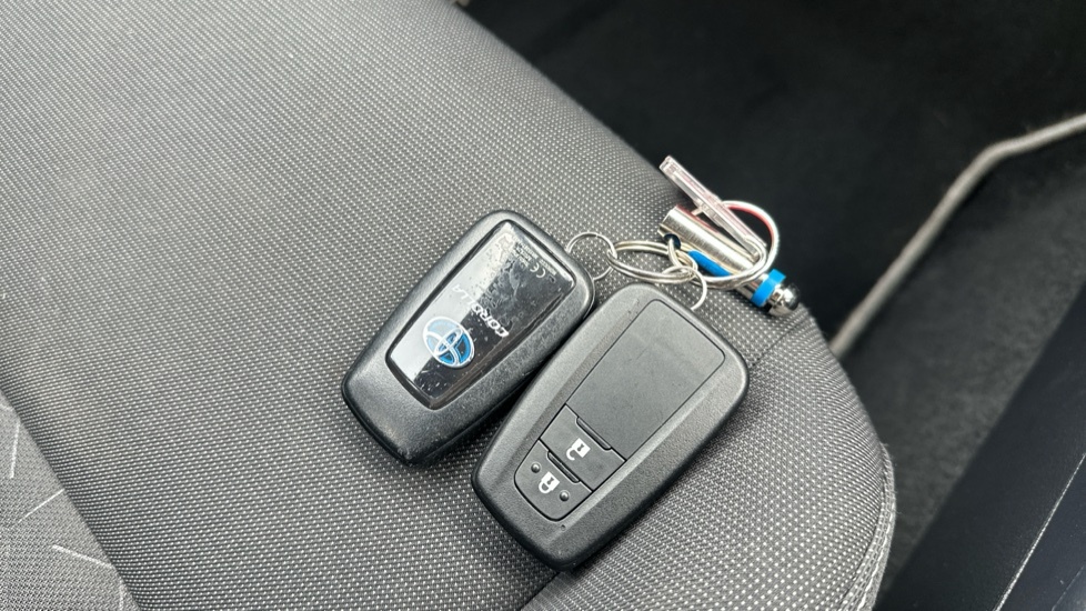 Toyota Corolla 2021 71 1.8 #26