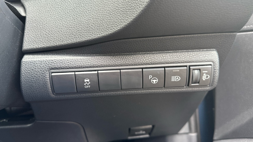 Toyota Corolla 2021 71 1.8 #31