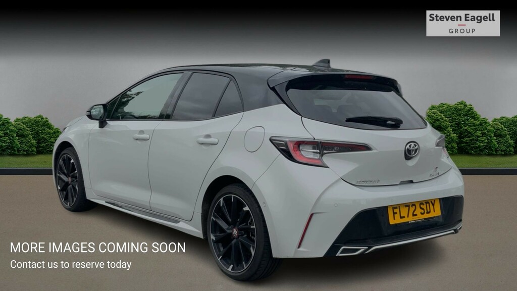 Toyota Corolla Corolla Design Hev Cvt White #2
