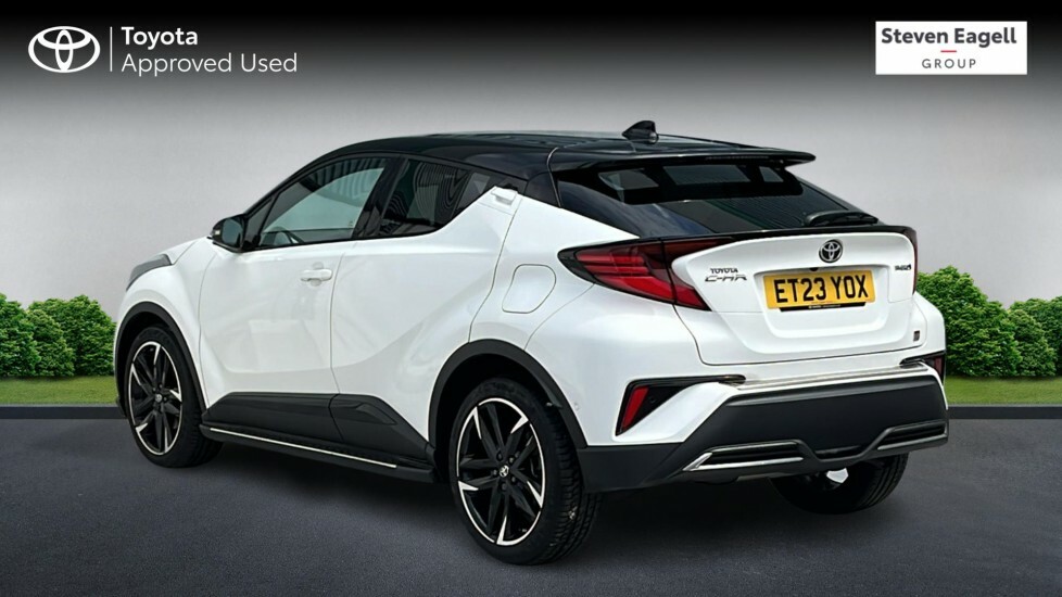 Toyota C-Hr Excel White #4