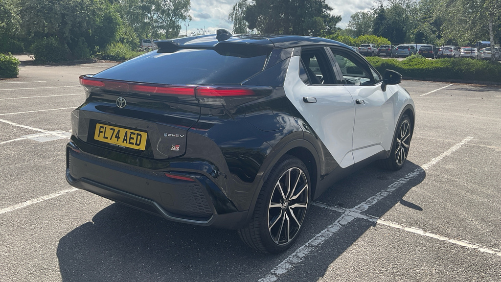 Toyota C-Hr Design Silver #37