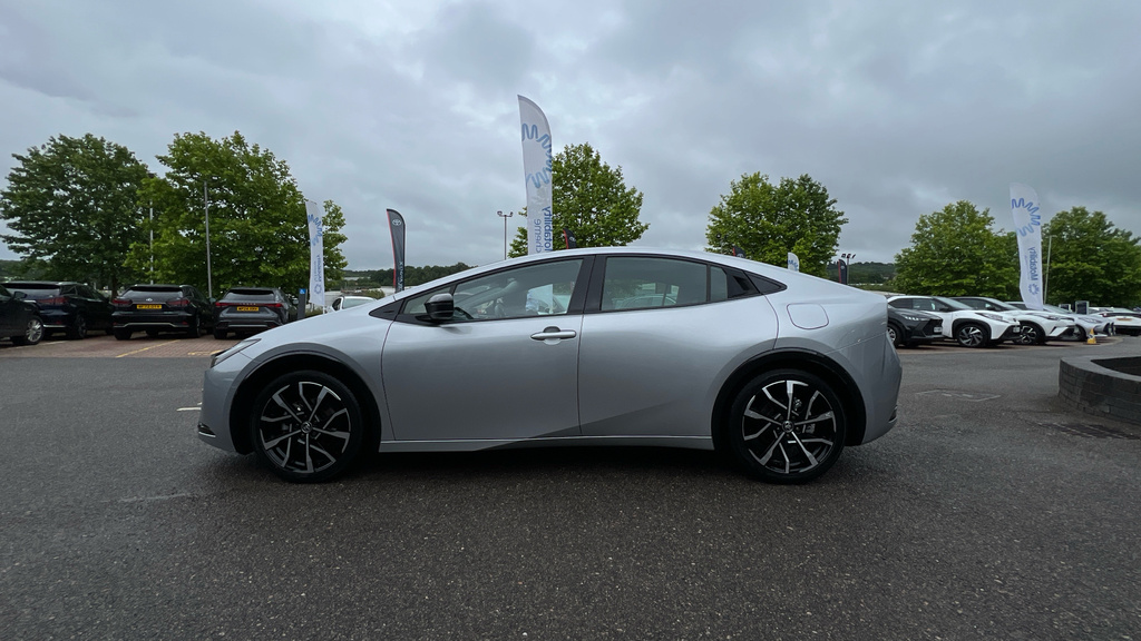 Toyota Prius Design Silver #24