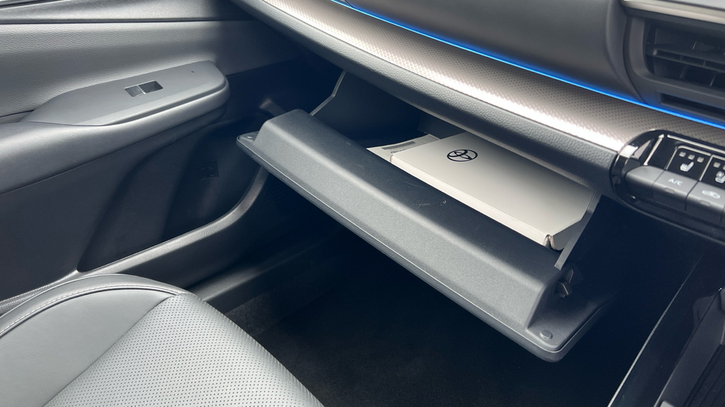 Toyota Prius Design Silver #40
