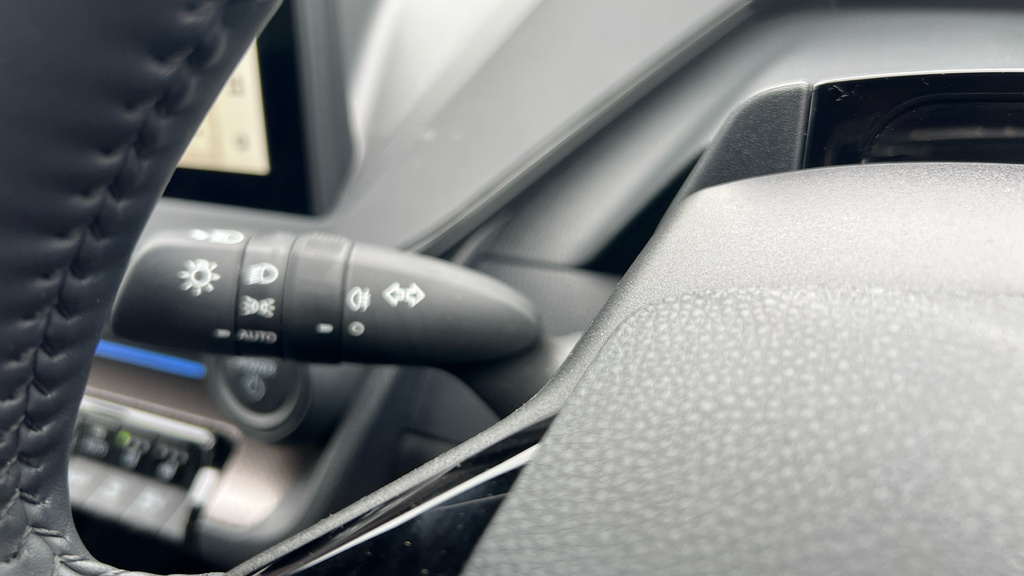 Toyota Prius Design Silver #46