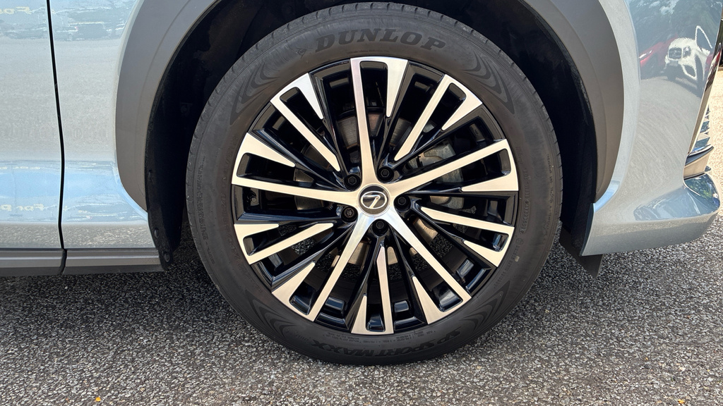 Lexus RZ 450E 71.4Kwh Premium Direct4 Black #33