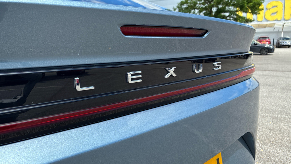 Lexus RZ 450E 71.4Kwh Premium Direct4 Black #34