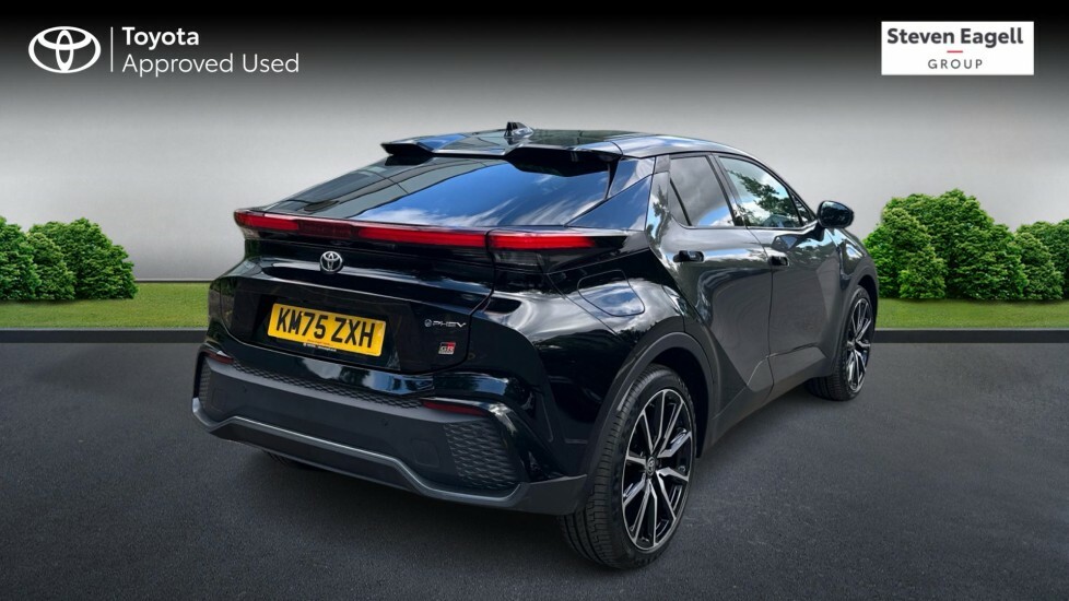 Toyota C-Hr 2.0 Vvt 13.6Kwh Gr Sport Suv Plug-in Hy Grey #2