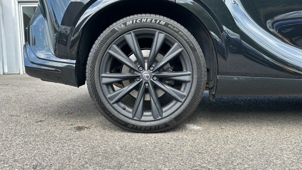 Lexus RX 450H 2.5 F-sport Design E-cvt White #24