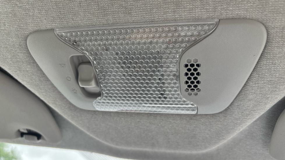 Toyota Aygo X-press White #19