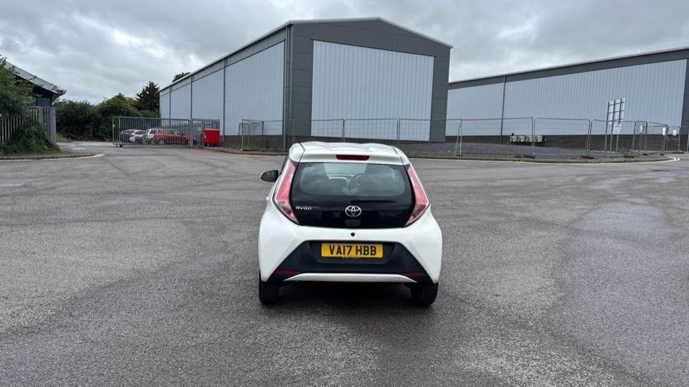 Toyota Aygo X-press White #26