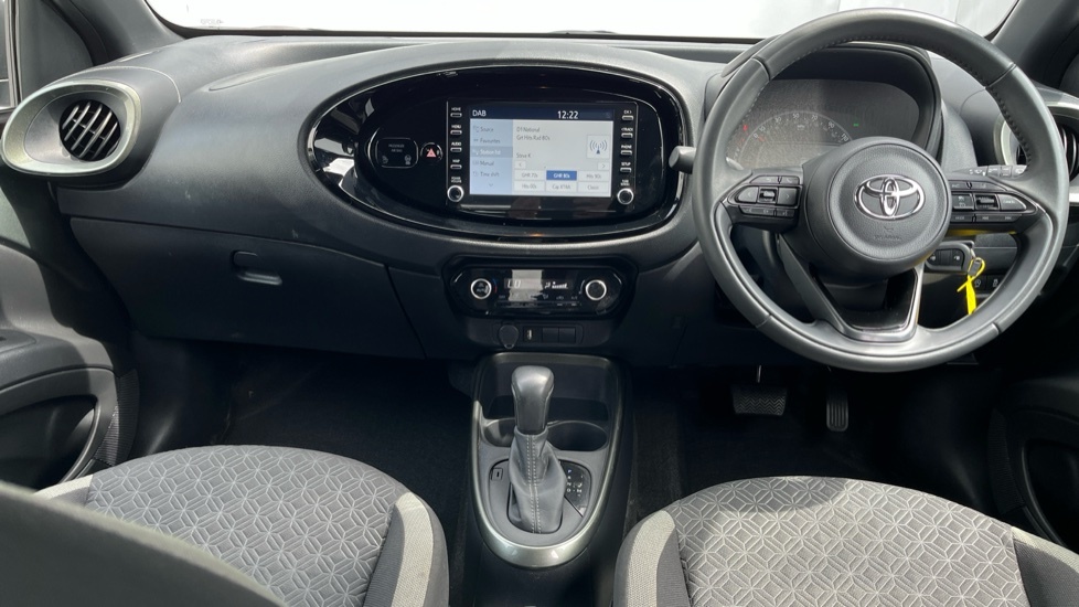 Toyota Aygo X 1.0 Vvt-i Edge X-shift Euro 6 Ss Green #6