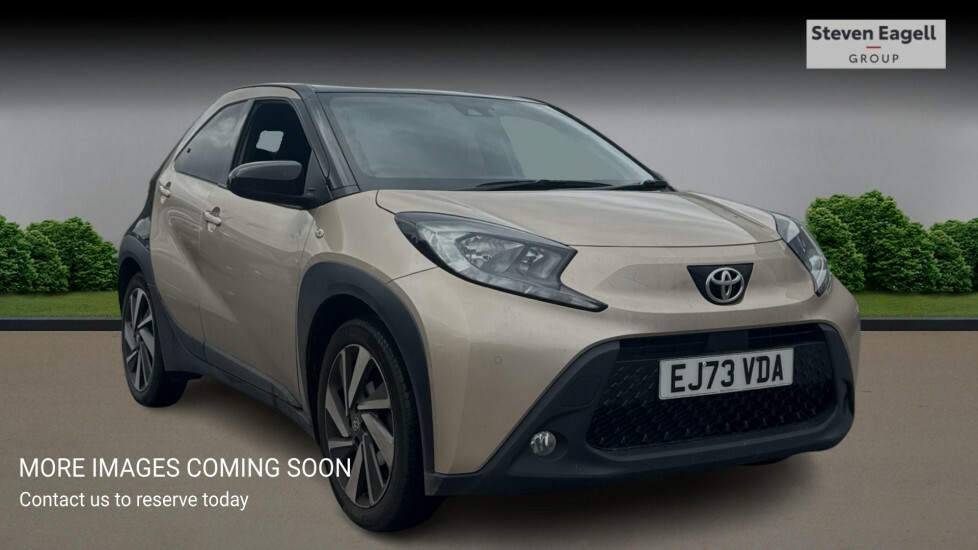 Toyota Aygo X 1.0 Vvt-i Edge Hatchback X-shift Euro 6 Beige