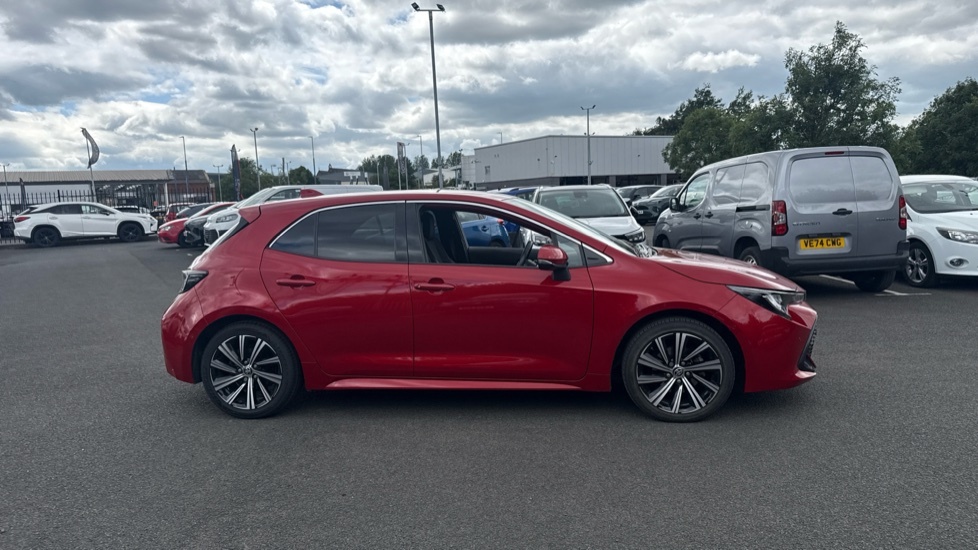 Toyota Corolla 2.0 Vvt-i Hybrid Trek Black #23