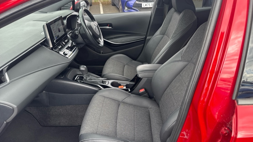 Toyota Corolla 1.8 Vvt-h Design Cvt Euro 6 Ss Red #5