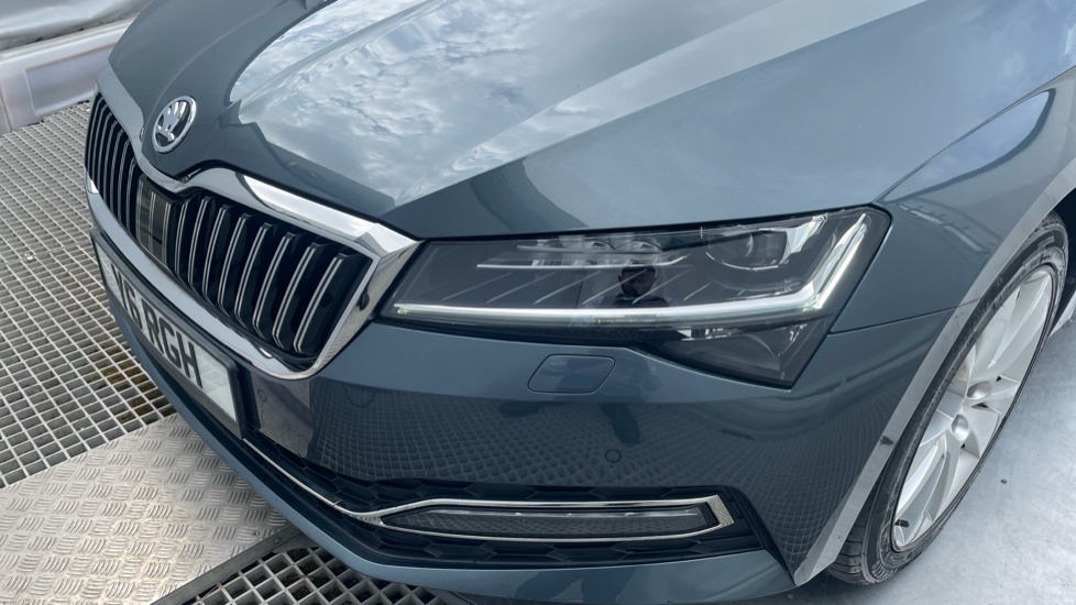 Skoda Superb 2.0 Tdi Cr 122 Se Technology Dsg Black #21