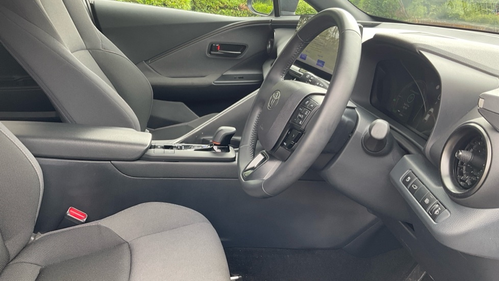 Toyota C-Hr Design Silver #12