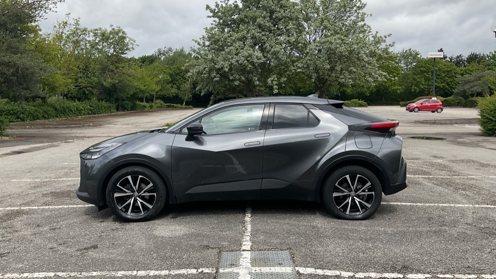Toyota C-Hr Design Silver #24