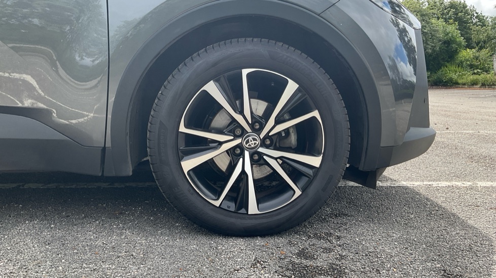 Toyota C-Hr Design Silver #29
