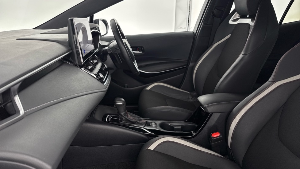 Toyota Corolla 2.0 Hybrid Excel Cvt Black #10