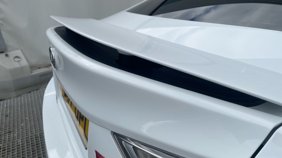 Lexus RC 300H F Sport White #31