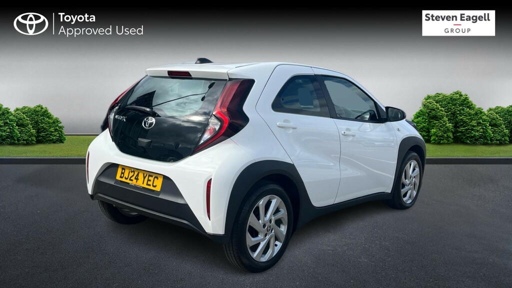 Toyota Aygo X 1.0 Vvt-i Pure X-shift Euro 6 Ss White #2