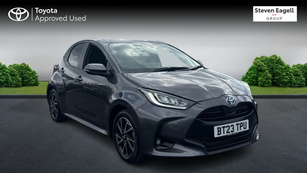 Toyota Yaris 1.5 Vvt-h Design E-cvt Euro 6 Ss Grey