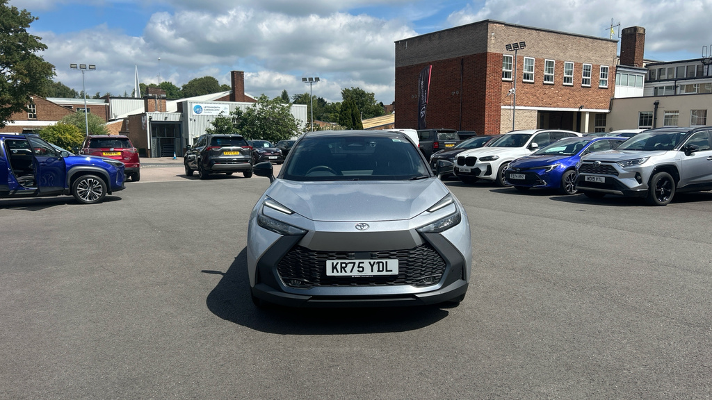 Toyota C-Hr Design White #22