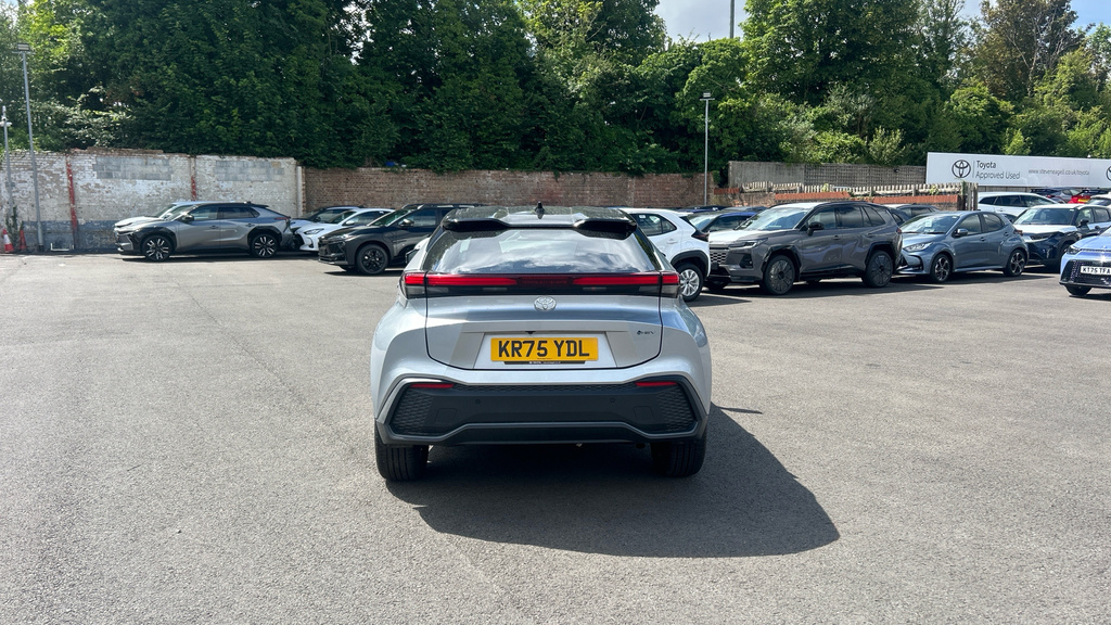 Toyota C-Hr Design White #26