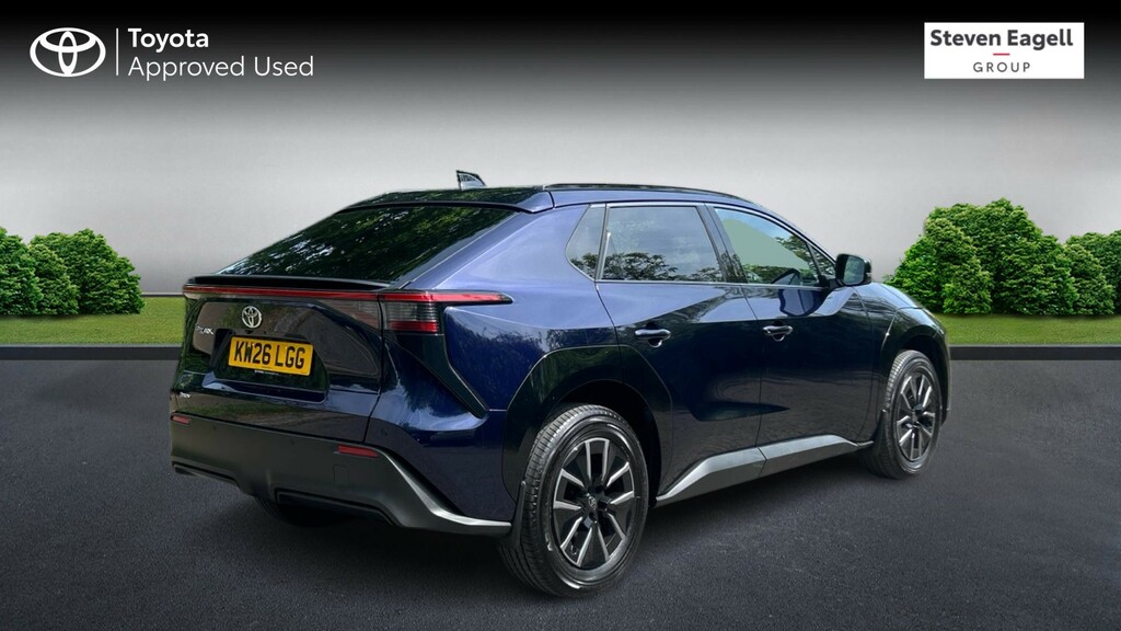Toyota bZ4X 73.1Kwh Design Suv 224 Ps Blue #2