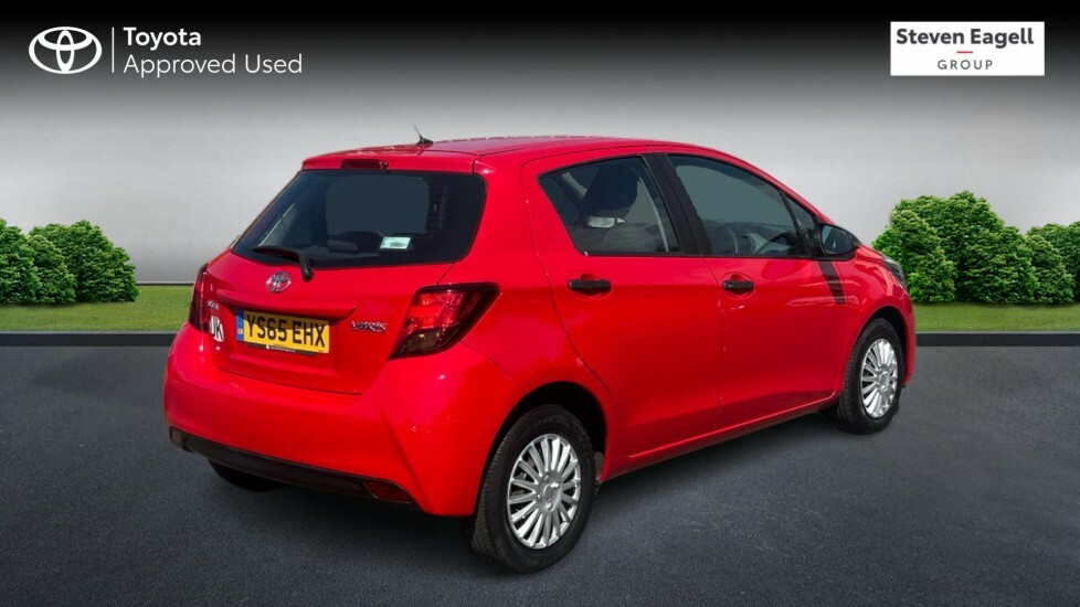 Toyota Yaris 1.0 Vvt-i Active Euro 5 Red #2