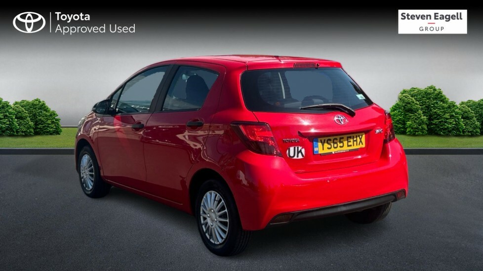 Toyota Yaris 1.0 Vvt-i Active Euro 5 Red #4
