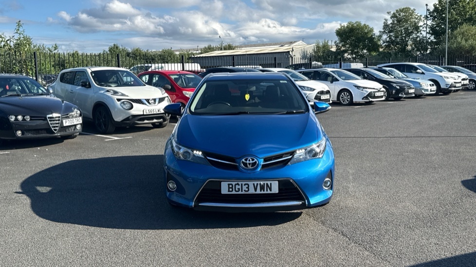 Toyota Auris Hatchback Blue #22