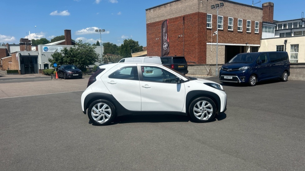 Toyota Aygo X 1.0 Vvt-i Edge Black #23