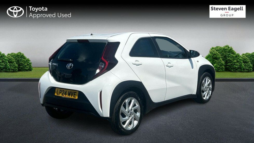 Toyota Aygo X 1.0 Vvt-i Pure X-shift Euro 6 Ss White #2