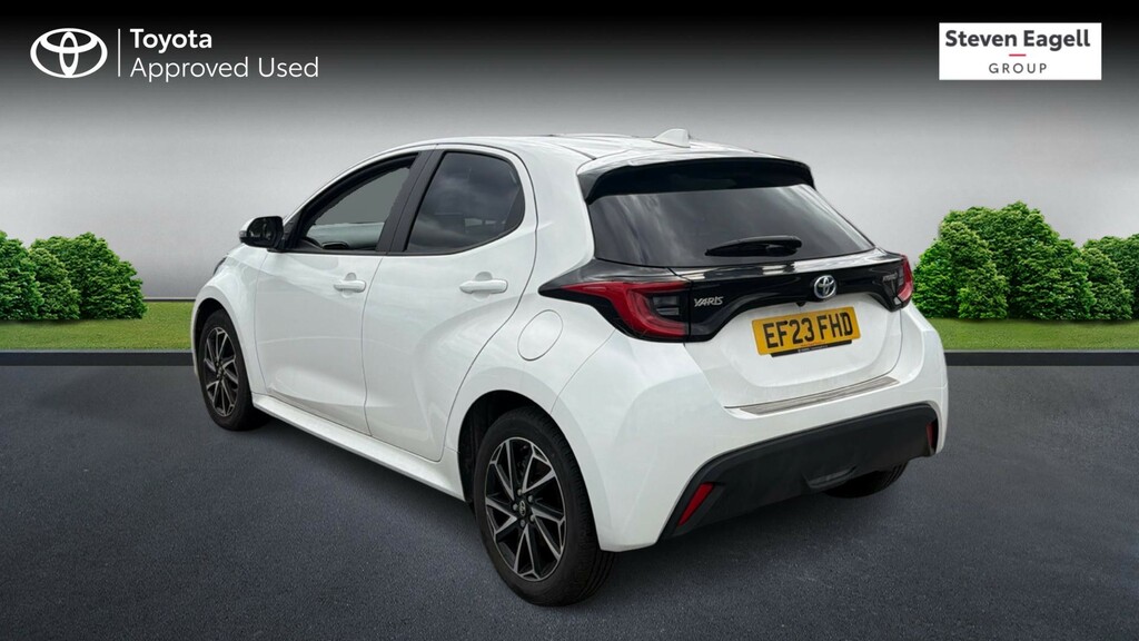 Toyota Yaris 1.5 Vvt-h Design E-cvt Euro 6 Ss White #4